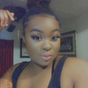 Meet your Posher, Paryse